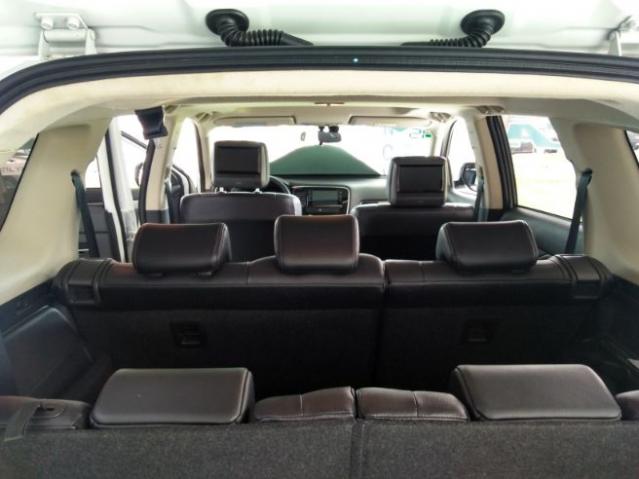 Mitsubishi Outlander 3.0 gt 4x4 v6 24v - Foto 8