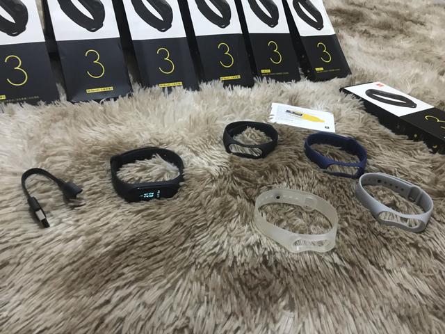 Promoção Xiaomi mi band 3 + pulseira reserva + película lacrada - Foto 5