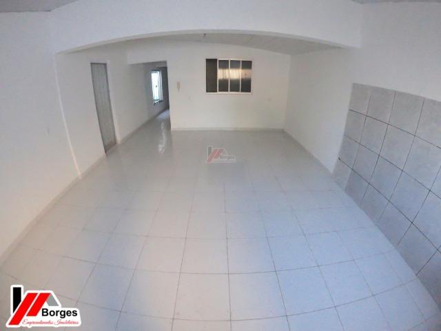 Casa com 03 Quartos na Rua Ruy Barbosa - Foto 12