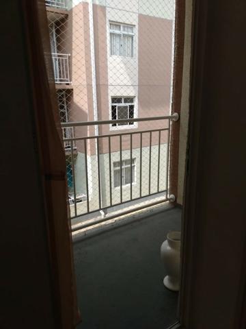 Incluso Internet, dois quartos com garagem, port 24 hrs - Foto 10