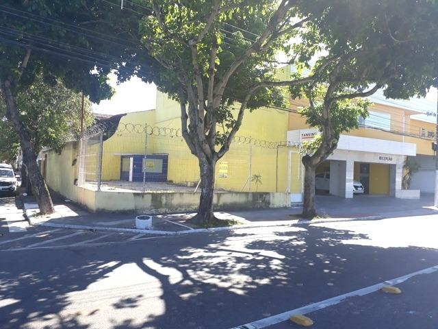 1636 Lote na Av. Adalberto Simão Nader com 219M²