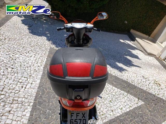 Suzuki Burgman 125 I 2015 Laranja com 26.000 km - Foto 9