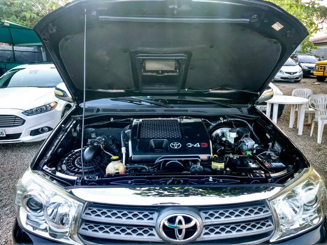 Toyota Hilux SW4 2011 D4-D 4x4 3.0 AUT Diesel 7 Lugares(EXTRA) - Foto 12