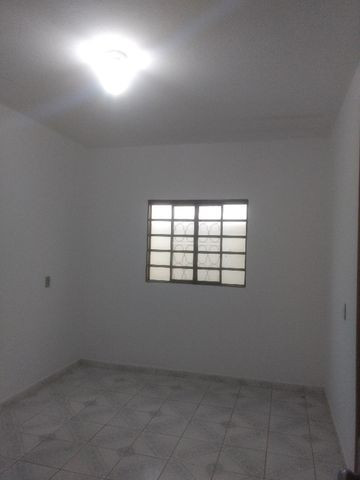 Casa c/2 quartos no Jd. Vila Boa póximo do Bairro Novo Horizonte - Foto 5