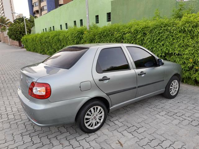 Siena 2012 único dono km 59.000 originais !! - Foto 3