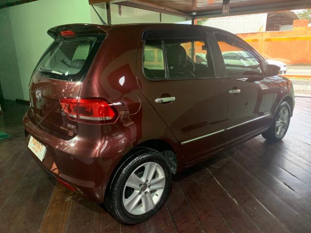 Volkswagen Fox Highline 1.6 16v MSI (Flex) 2015 - Foto 3