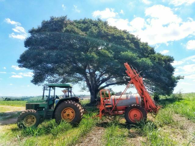 Pulverizador Jacto Columbia AD18