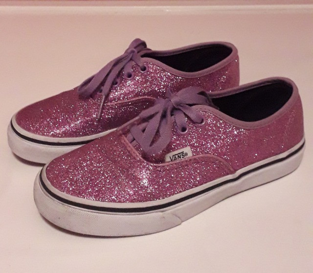 vans roxo