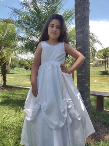 Vestido Branco p Damas 6 a 8 Anos - Foto 4