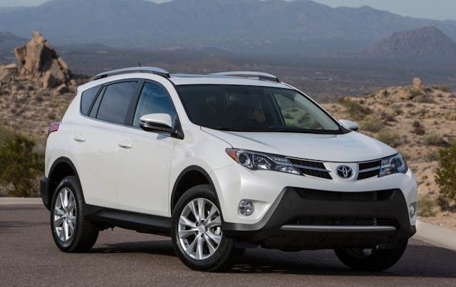 Sucata para retirada de peças Toyota RAV 4 2.0 4X2 2014