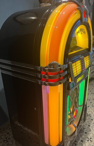 Jukebox Wurlitzer One More Time Original - Equipamentos e