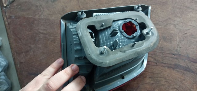 Lanterna tampa Kia Sorento 2011 2012 2013 - Foto 4