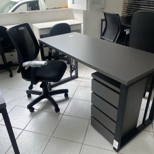 Mesa 1,40 x 0,60m em várias cores gaveteiro 