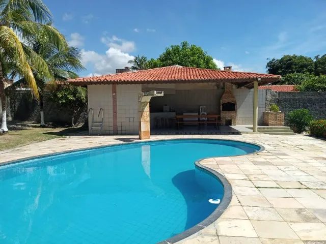 Aluga-se Casa de Praia com Piscina na Praia do Barro Preto (Confira!)