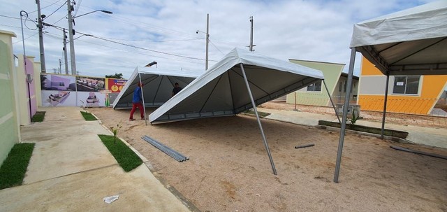 Vendo lona para tenda tendas todos tamanhos  - Foto 4
