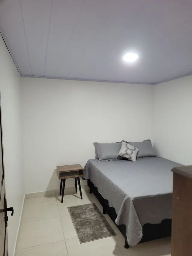 Galpão 11x7 + casa com 2 quartos, sala, cozinha e banheiro