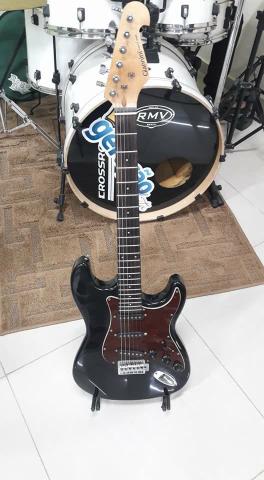 Vendo guitarra giannine seminova por 500 R$