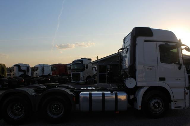 Mb axor 2651 6x4 ano 18/18 - Foto 5