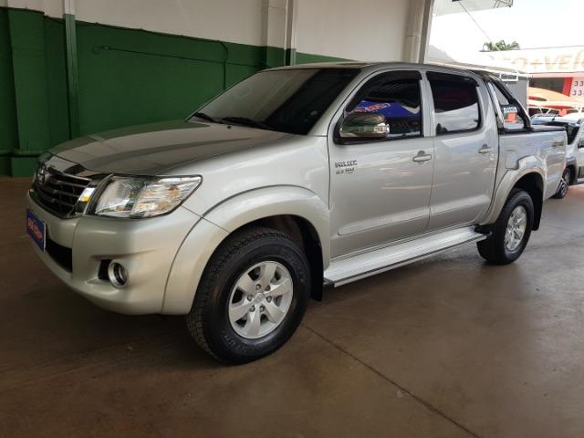 Hilux srv 2.7 flex 4x4 automatica 2014/2014 prata completa