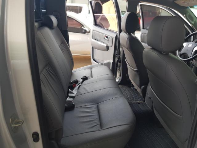 Hilux srv 2.7 flex 4x4 automatica 2014/2014 prata completa - Foto 10