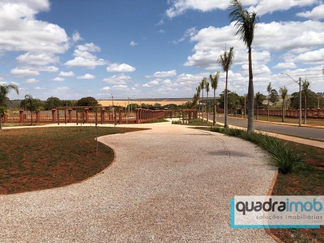 Lote Escriturado - Cond. Fechado - Finan. Facilitado - Próximo ao Jardim Botânico - - Foto 9
