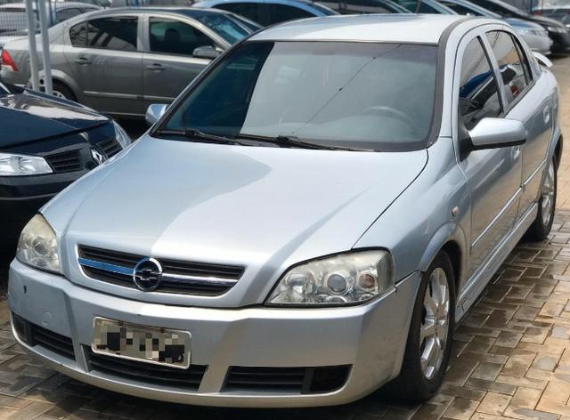 GM Astra Hatch com ótimo desconto - Foto 2