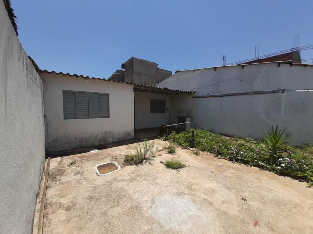 QC 01 | Casa 2 Quartos | Quintal e 1 Vaga | Excelente Localização | Oportunidade - Foto 9