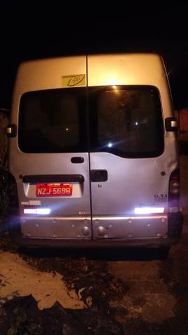 Vendo uma Renault master , preço imperdível - Foto 3