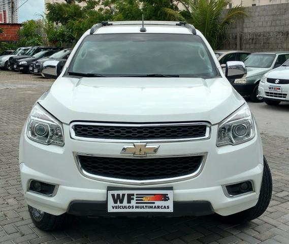 Trablaizer 2014 diesel 4x4 7 lugares apenas 72 mil km por 109.900