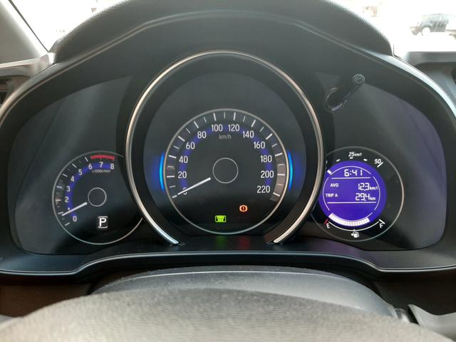 Carro muito novo 34.000 km rodados abaxei pra vender rápido - Foto 13