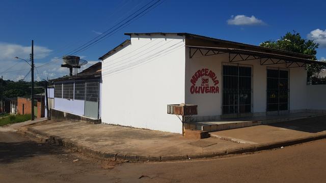 Vende se ou troca ponto com casa