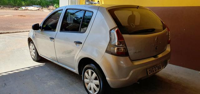 Sandero 1.0 completo ( 5mil de ent.) - Foto 2