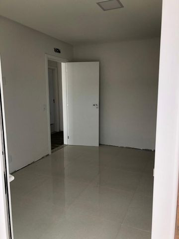 Casa de alto padrão 193m² - 3 suítes - Foto 8
