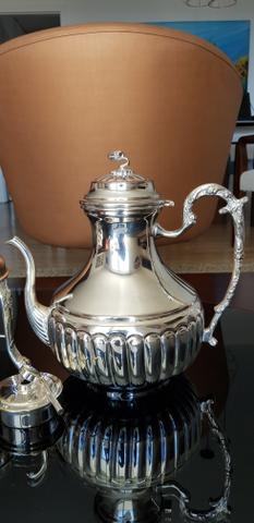 Samovar novo trabalhado em prata - Foto 3