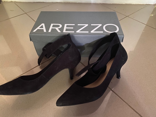 scarpin arezzo nobuck
