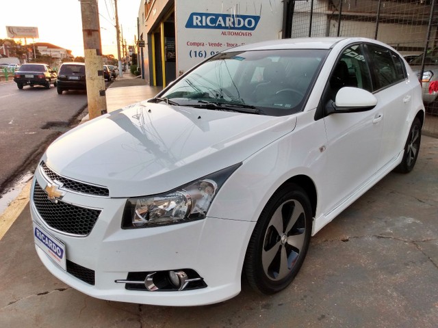 CRUZE HB SPORT6 1.8 FLEX AUTOMÁTICO COURO 2013