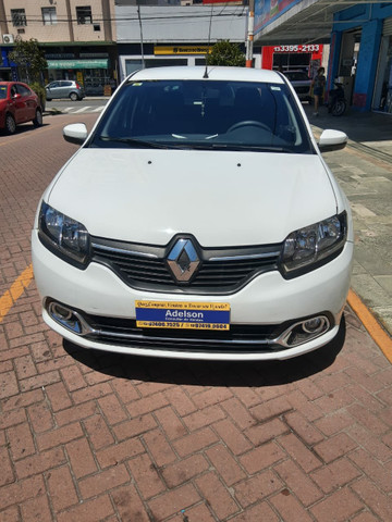 CARRO RENAULT LOGAN DYNAMIQUE 1.6 FLEX 2016