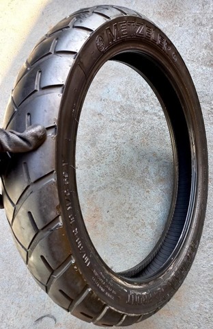 Pneu Metzeler Tourence Front 110/80-19 - Foto 2