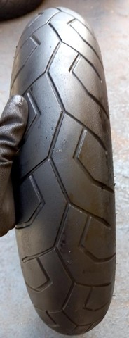 Pneu Pirelli Diablo 120/70-17