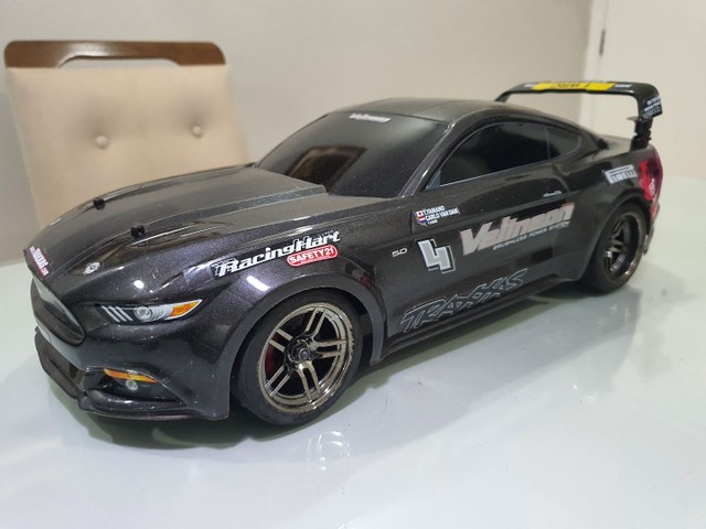 Automodelo traxxas 4 tec elétrico impecável.  - Foto 4