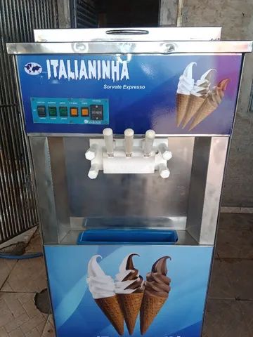 Máquina de sorvete italianinha 