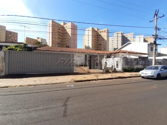 Casa Padrão em Ribeirão Preto