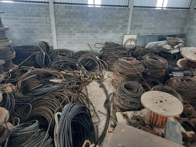 Lote de cabos de aço 