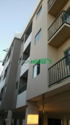 Lindo Apartamento 2/4, sala/jantar, cozinha, banheiro e vaga de garagem - Foto 3
