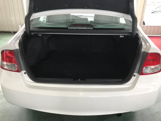 HONDA CIVIC 2010/2011 1.8 LXL 16V FLEX 4P MANUAL - Foto 4