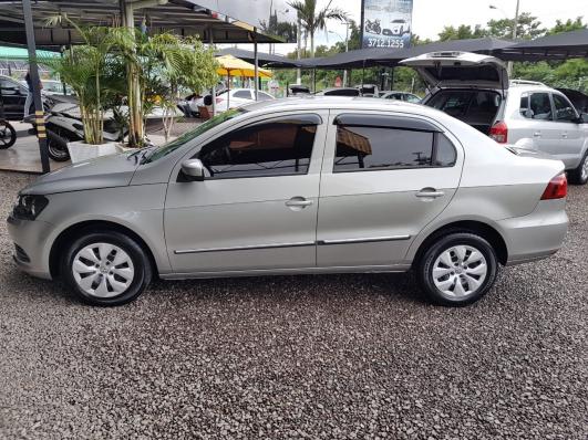VOLKSWAGEN VOYAGE 2014/2015 1.0 MI TRENDLINE 8V FLEX 4P MANUAL - Foto 4