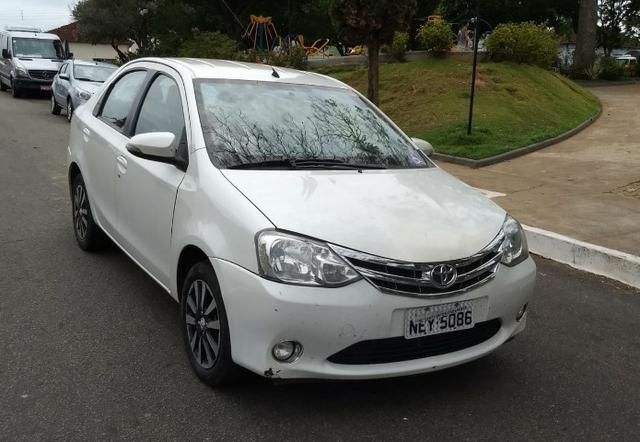 Toyota Etios 1.5 Mec 2014 Muito novo - Foto 7