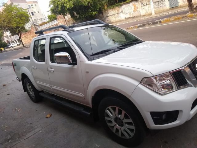 NISSAN FRONTIER SL 4X4 AUTOMATICA 2015 - Foto 3