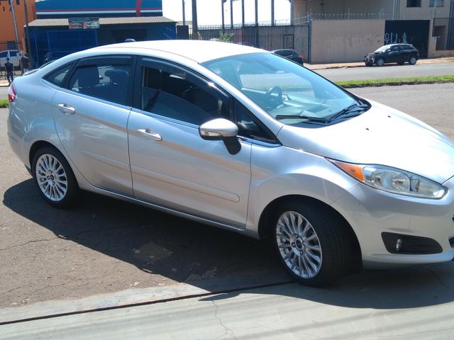 New fiesta Titanium 2014