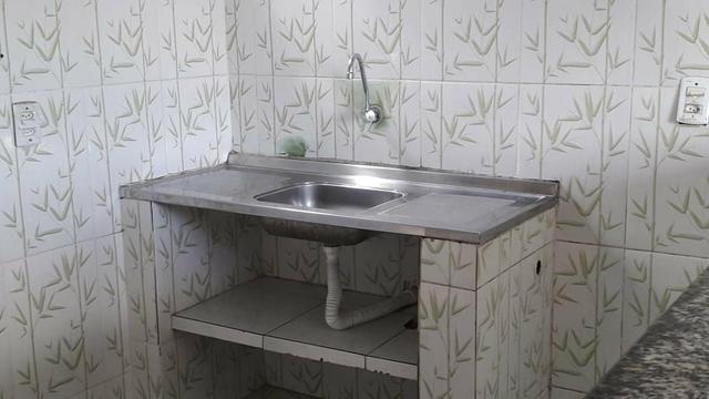 Vendo está linda casa no bairro de plataforma Rua 7 de abril são João do cabrito - Foto 5